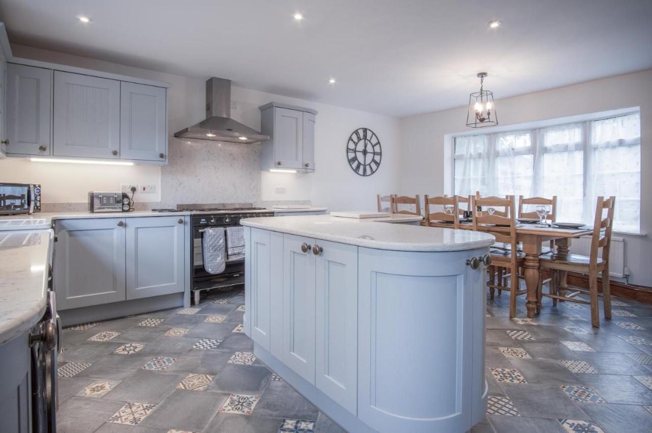 Pendeilo Villa - 5 Bedroom Holiday Home - Amroth Luaran gambar
