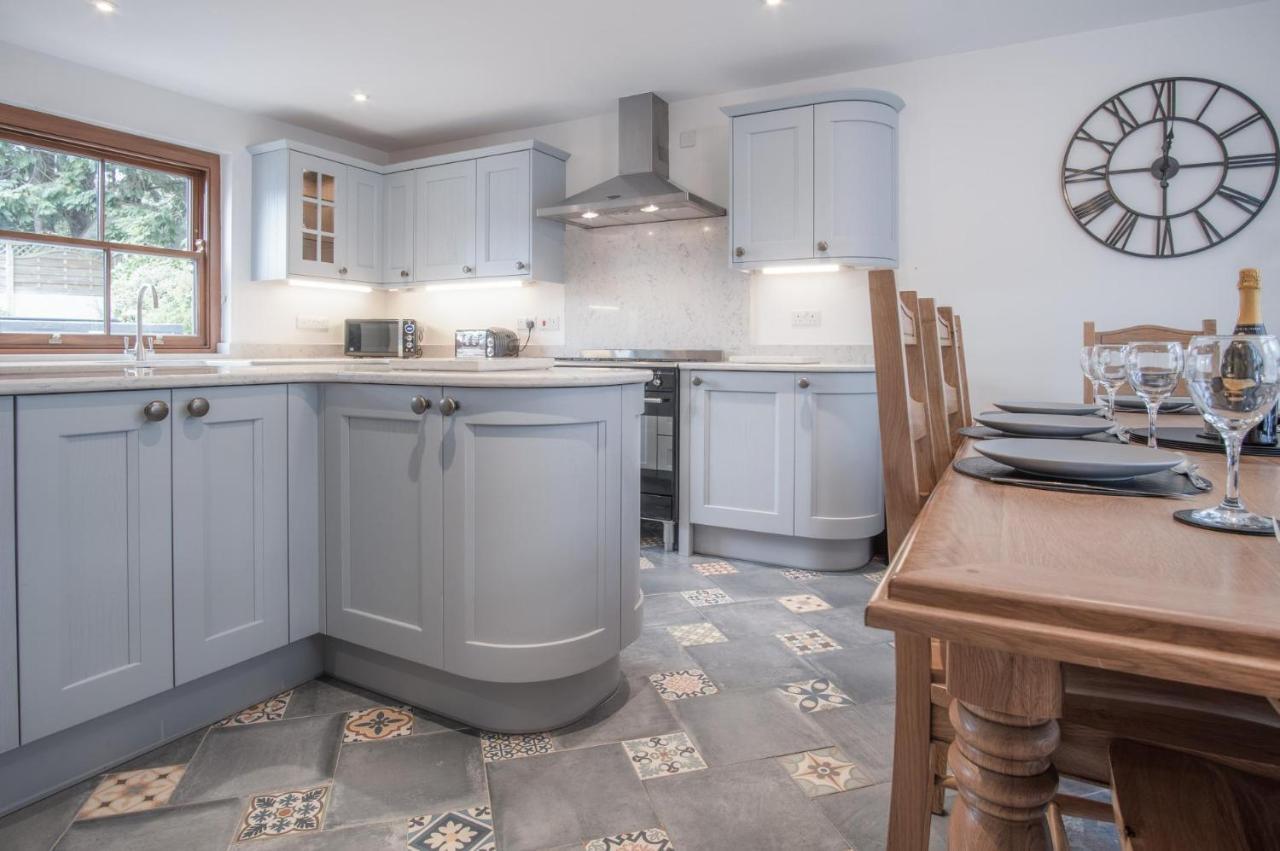 Pendeilo Villa - 5 Bedroom Holiday Home - Amroth Luaran gambar
