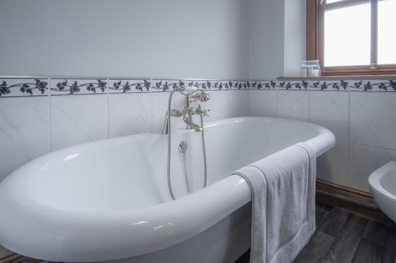 Pendeilo Villa - 5 Bedroom Holiday Home - Amroth Luaran gambar